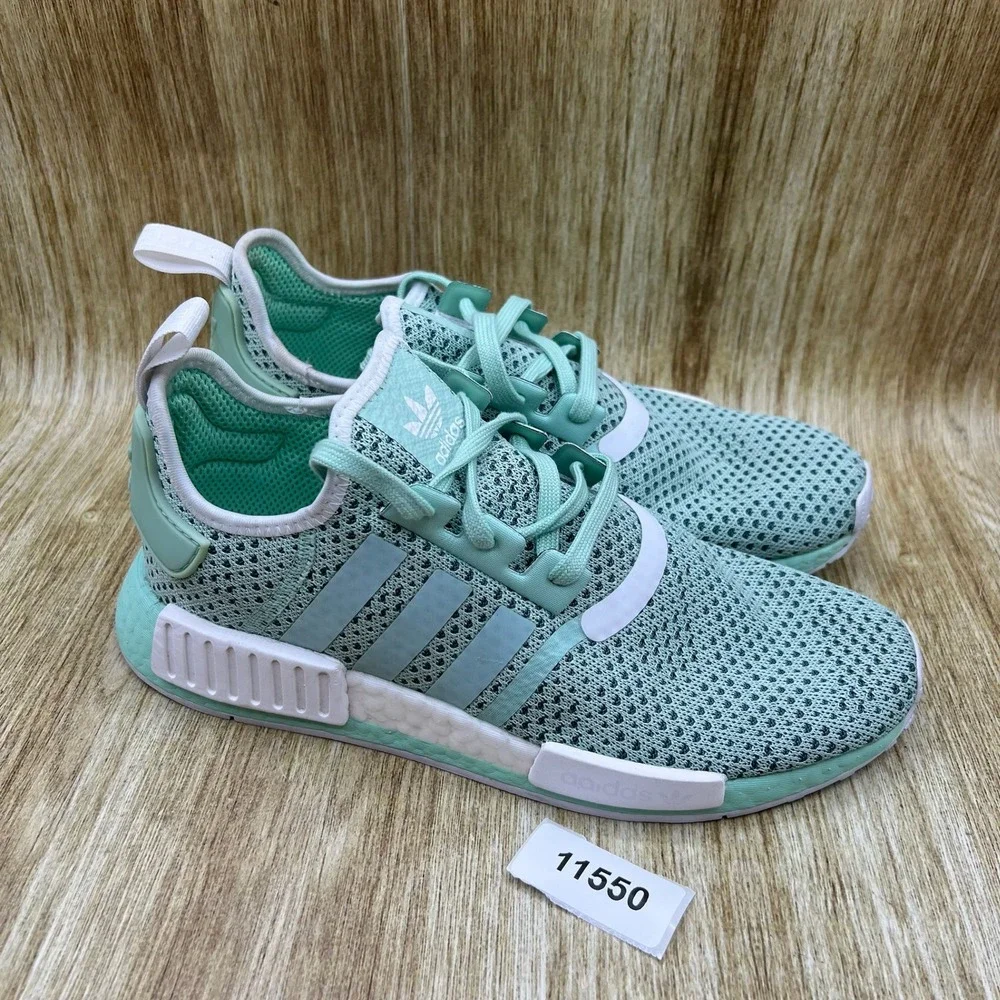 Adidas NMD R1 Men's Size 10 Blush Green Mesh Boost Running Shoes Sneakers FV1739